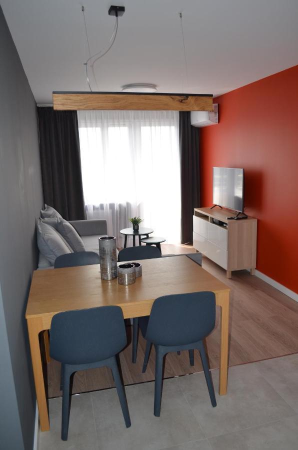 V3 Sokolska 33 Appartamento Katowice Esterno foto