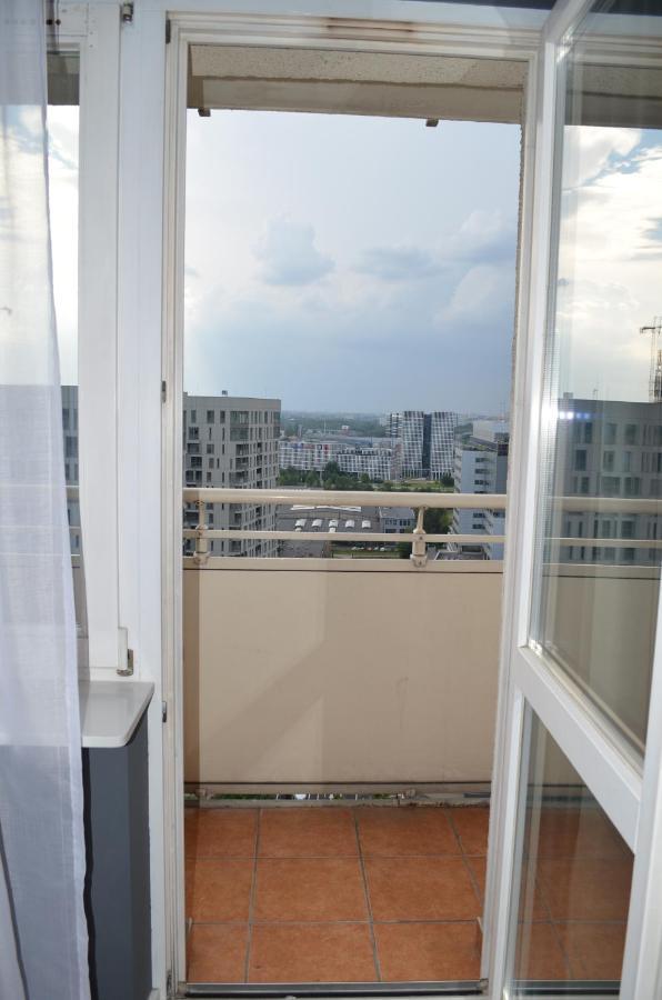 V3 Sokolska 33 Appartamento Katowice Esterno foto